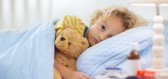 Děti ze školky mohou přinést rýmu, pátou nemoc, neštovice i vši